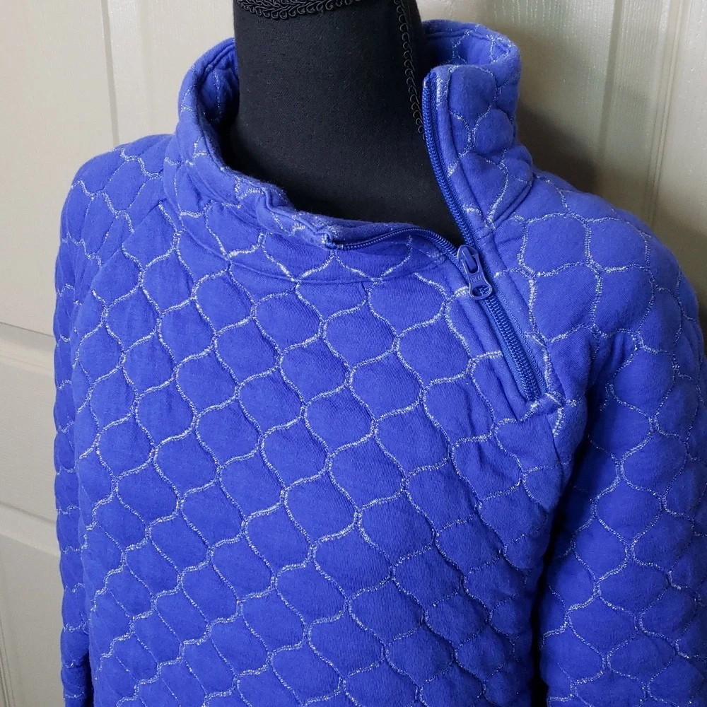 T By TALBOTS Quilted Blue Silver Zip Neck Pullover Top Size large - Picture 3 of 9
